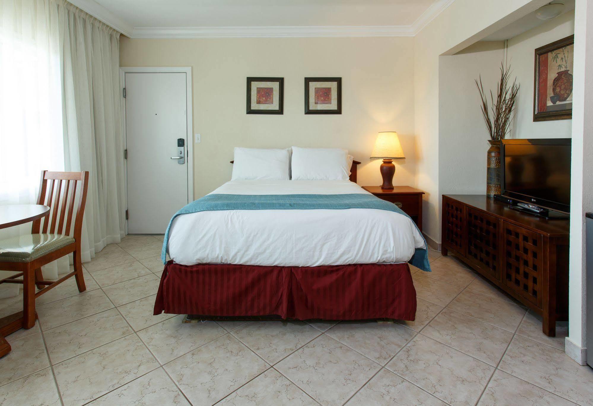 The Sea Lord Hotel & Suites (Adults Only) Lauderdale-by-the-Sea Dış mekan fotoğraf