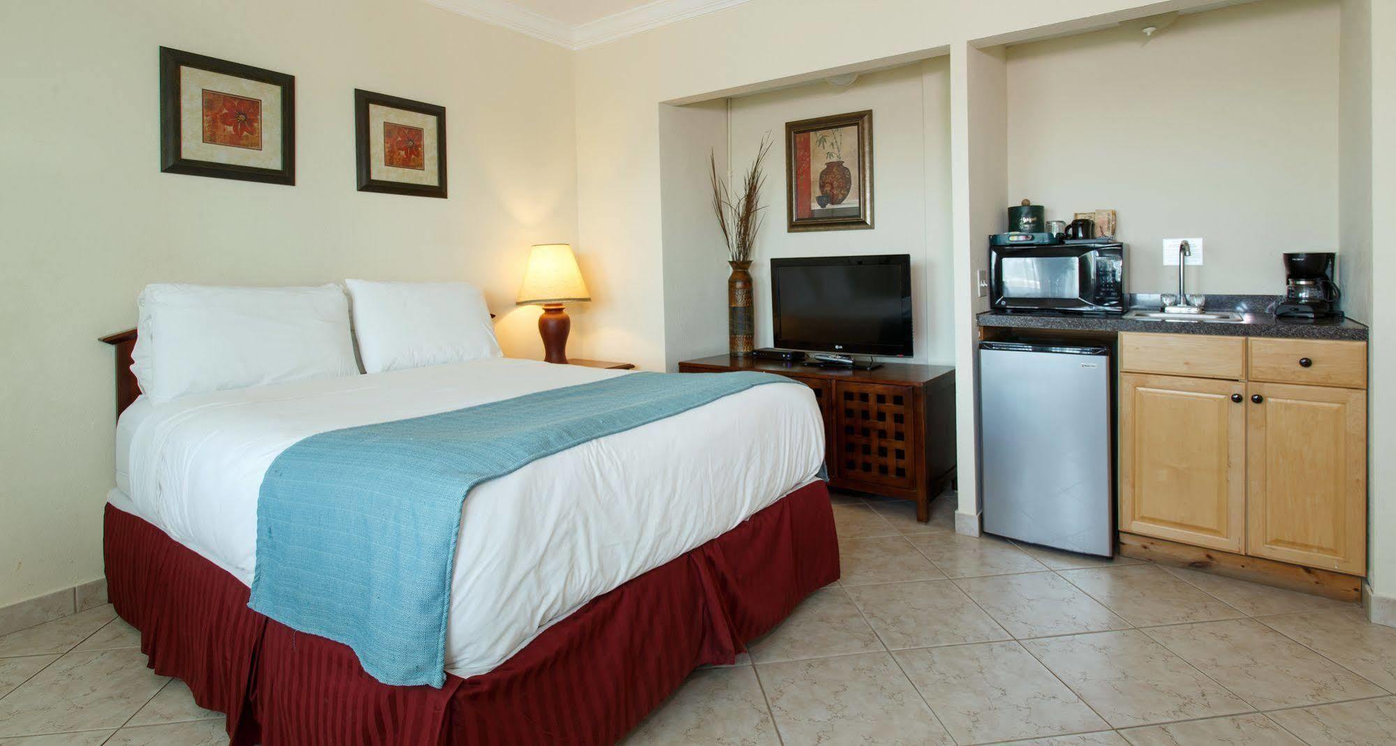 The Sea Lord Hotel & Suites (Adults Only) Lauderdale-by-the-Sea Dış mekan fotoğraf